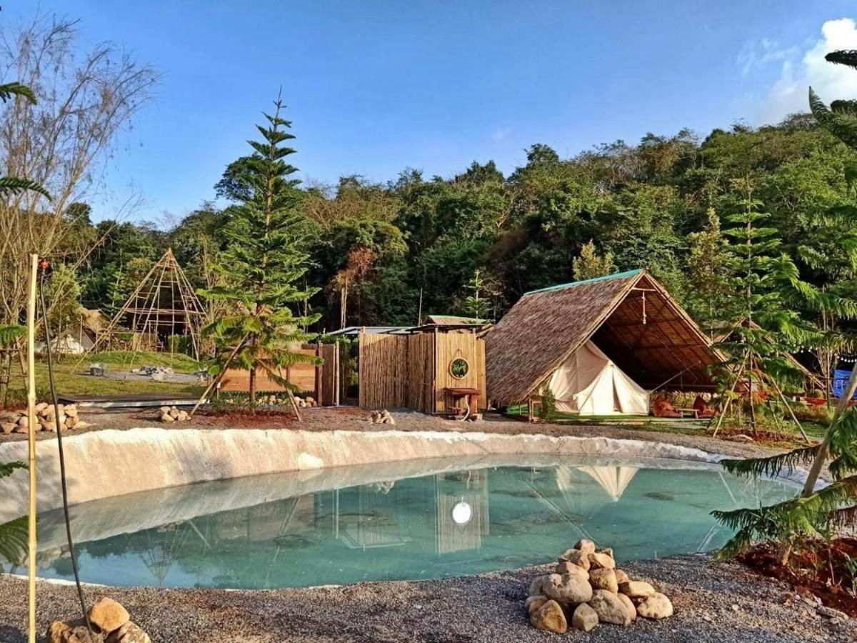 Yellowstone Camps Resort Khao Yai Пакчонг Экстерьер фото